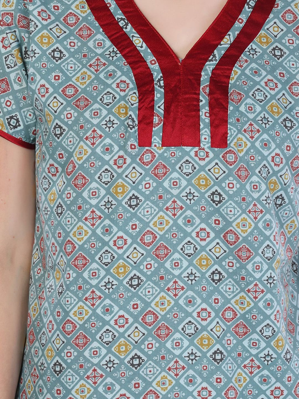 Women Blue Printed Maxi Nightdress