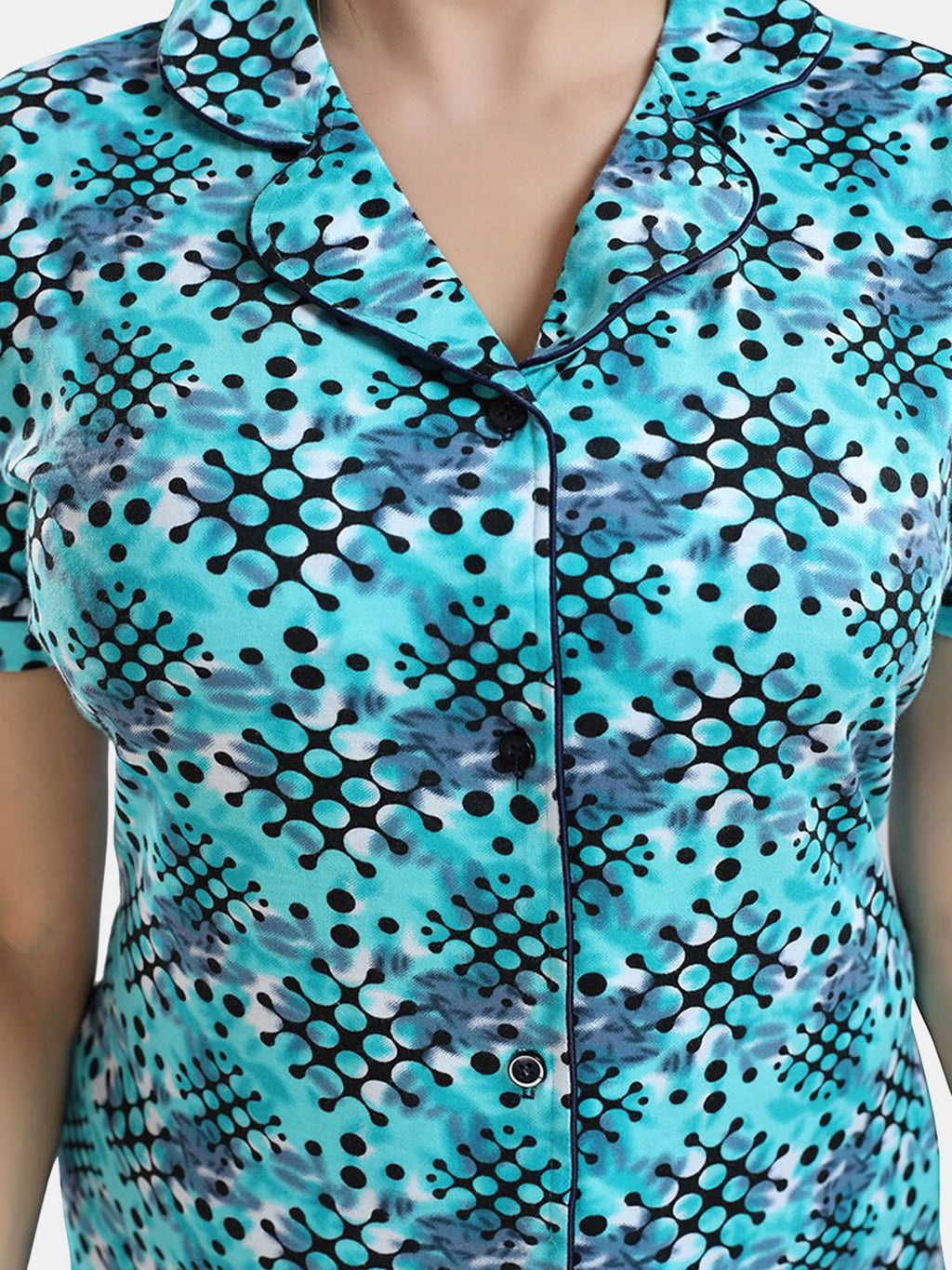 Geometric Printed Lapel Collar Night Suit