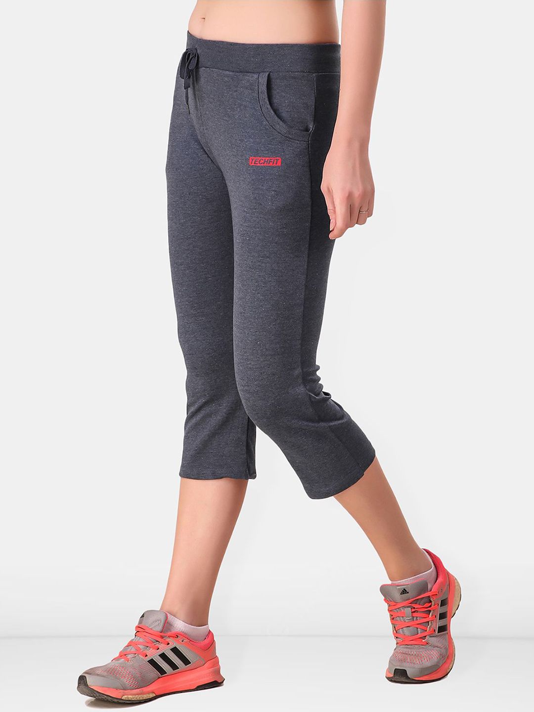 Women Solid Cotton Three Fourth-Length Tights