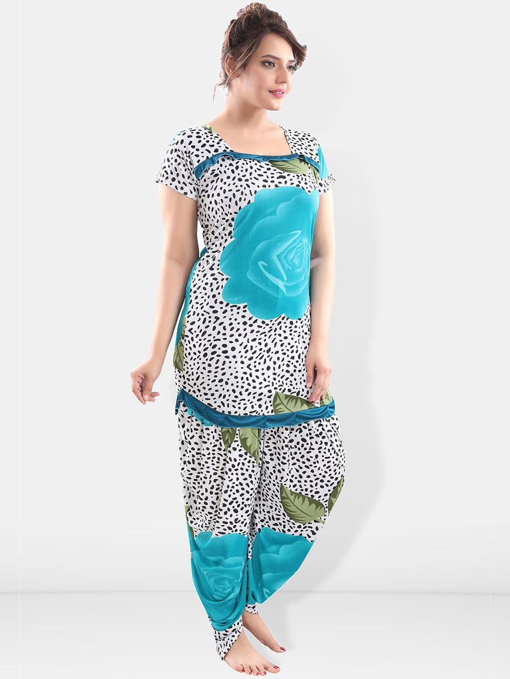 Women Turquoise Blue & White Printed Night suit
