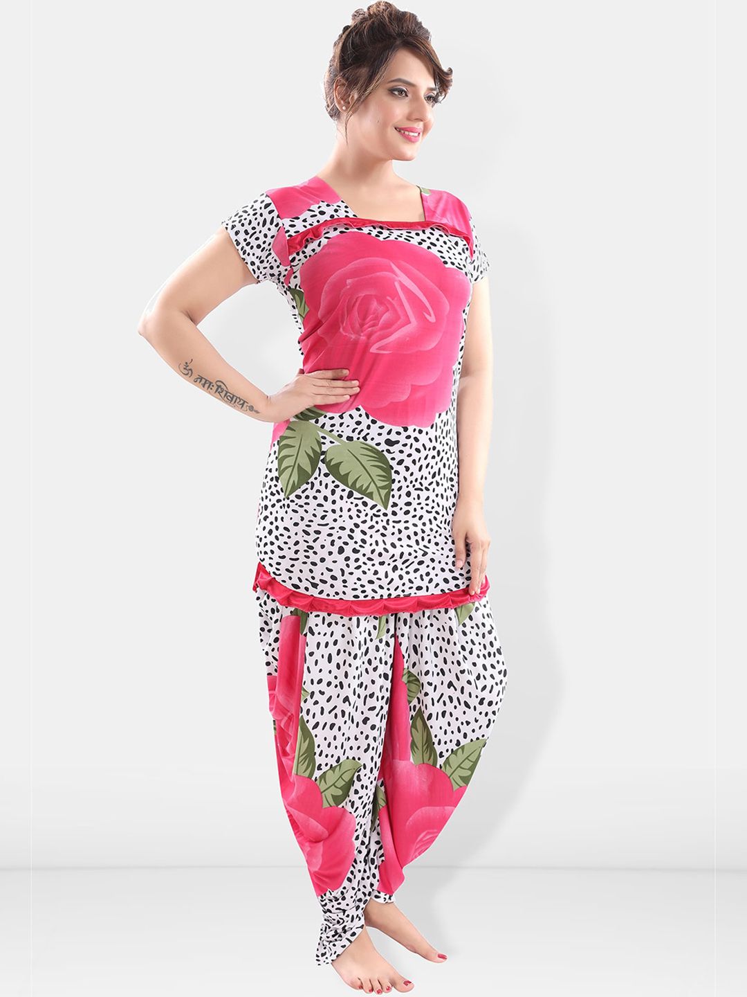 Women Pink & White Printed Night suit