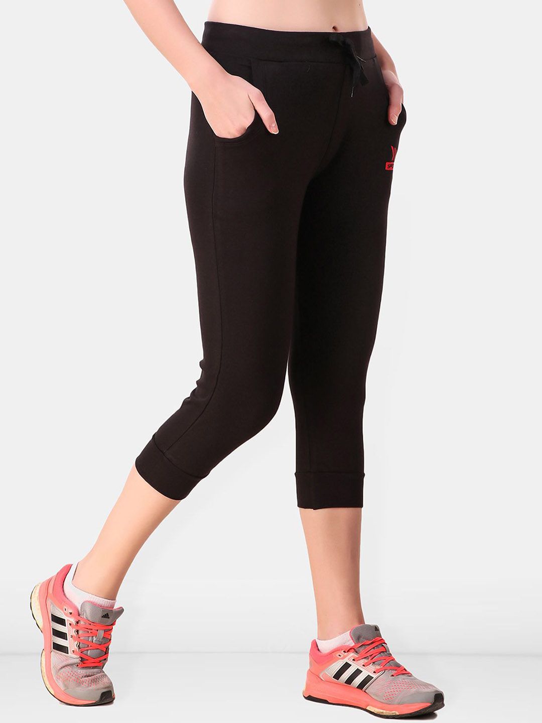 Women Solid Three Fourth-Length Gym Tights