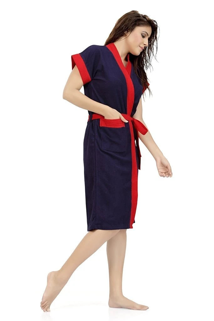 women bath gown with pocket and half sleeves
