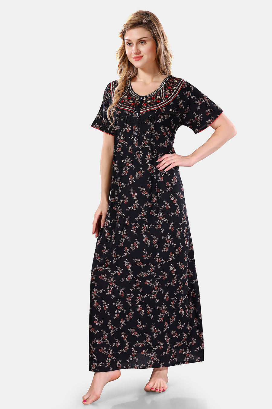Printed Embroidered Alpine Cotton Nighty / Night Gowns For Women