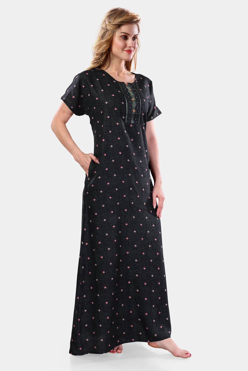 Printed Embroidered Alpine Cotton Nighty / Night Gowns For Women