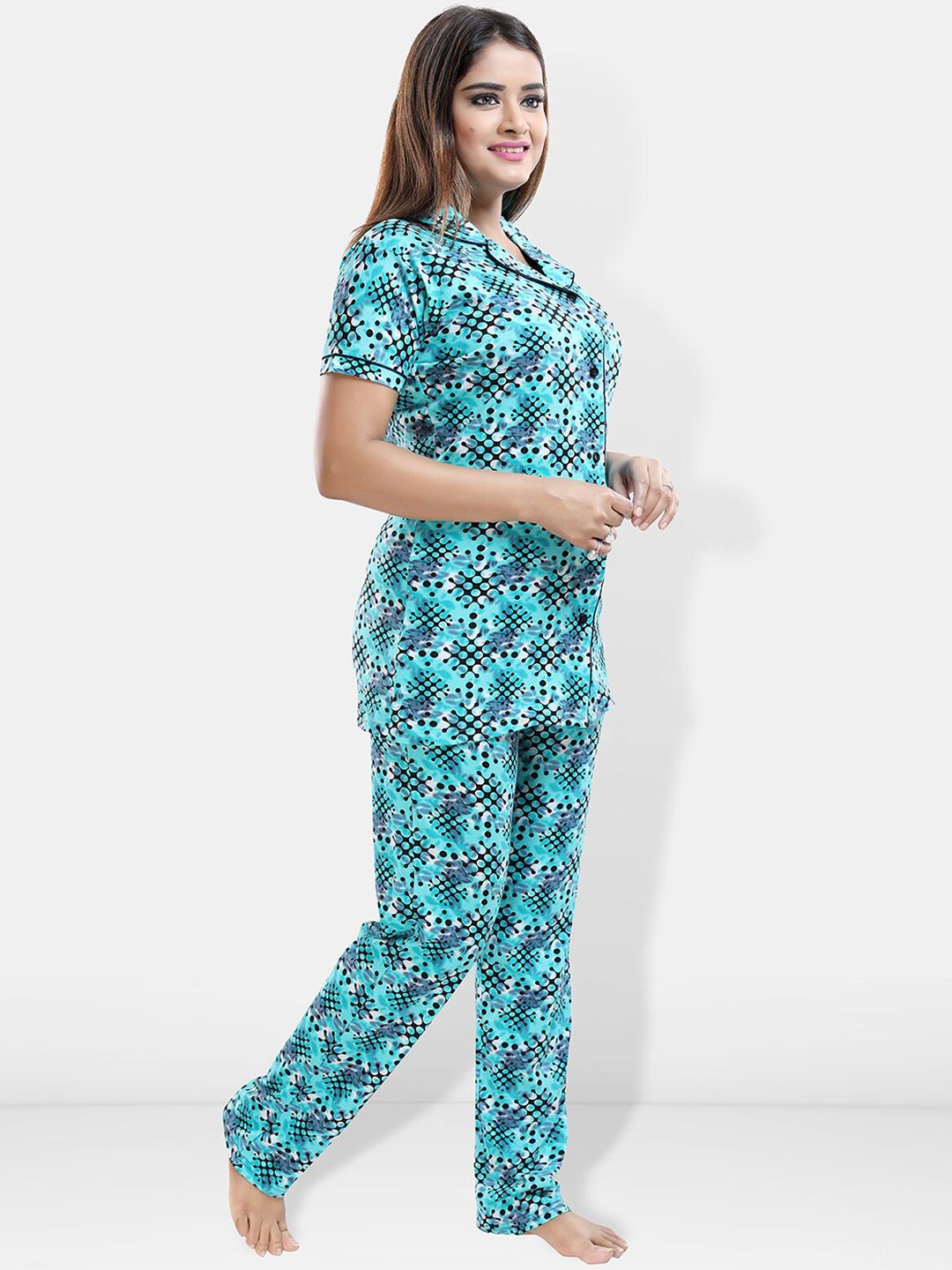 Geometric Printed Lapel Collar Night Suit